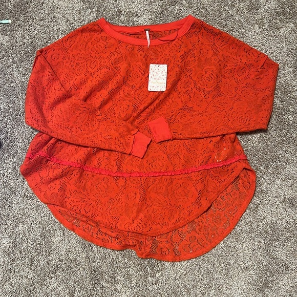 NWT Free People Not Cold In This Top In Red Size XS OVERSIZED - Picture 3 of 11